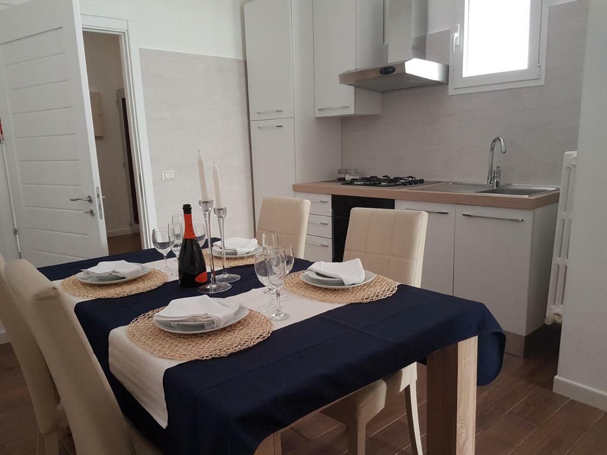 Apartamento House Don Tonino Lecce Exterior foto