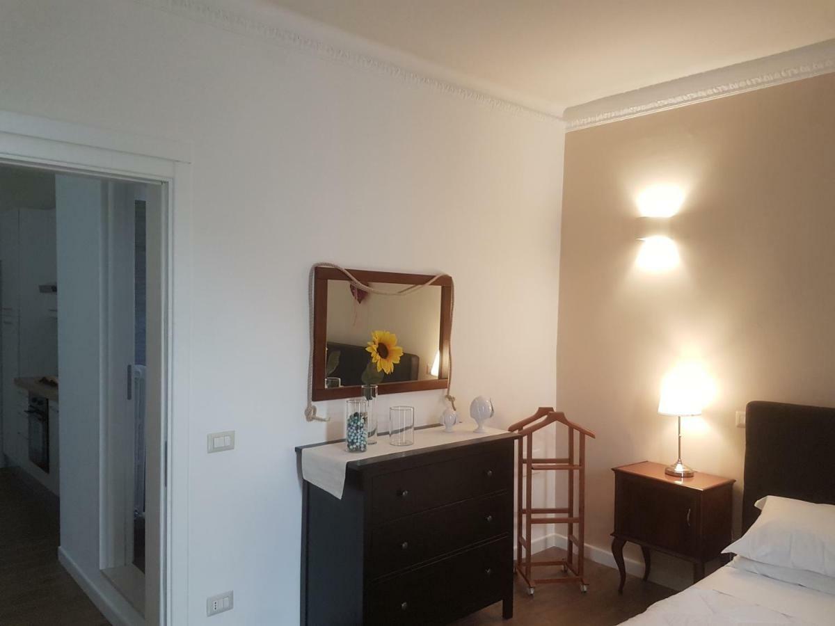 Apartamento House Don Tonino Lecce Exterior foto